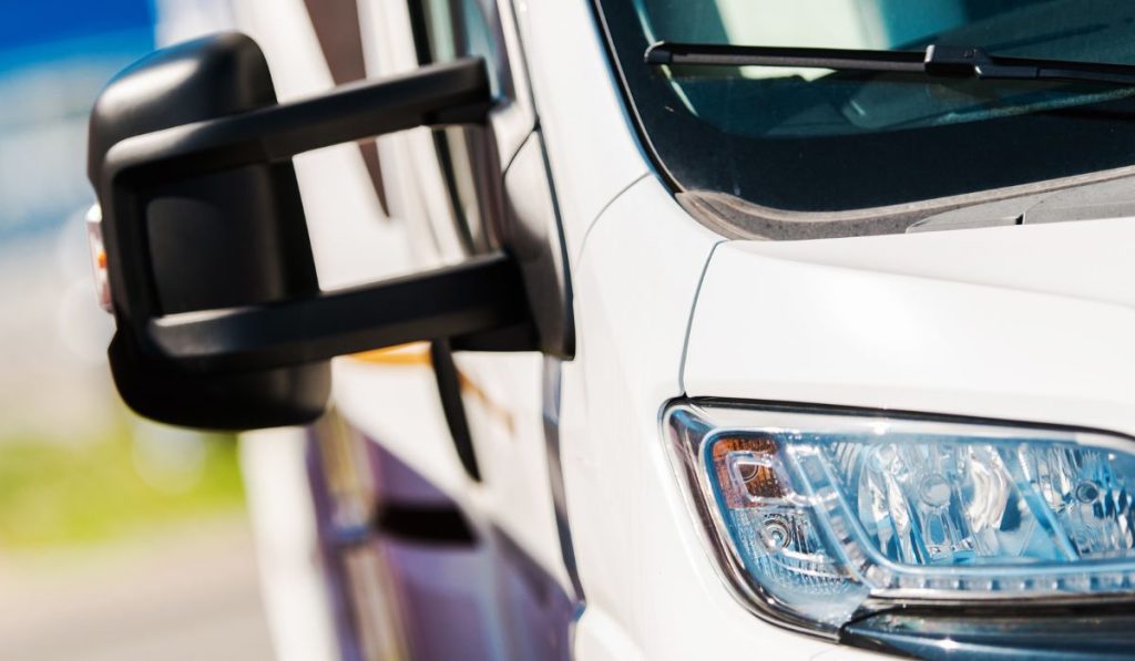 Private hire minibus insurance UK